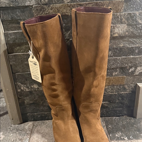 Brown Suede Heeled Boots - Picture 4 of 10